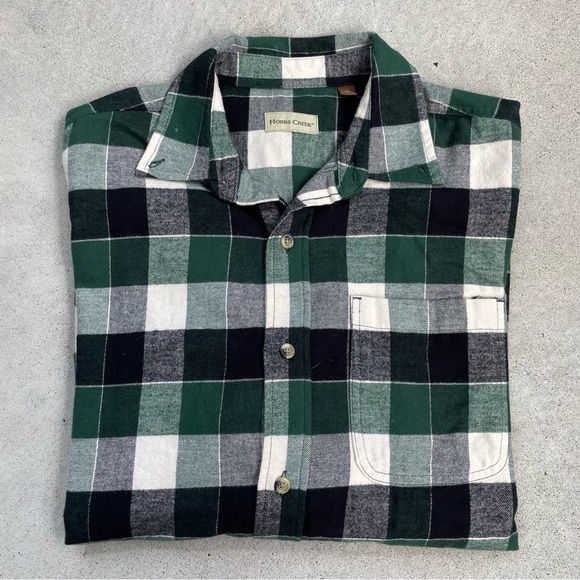 Green flannel button up shirt - size M - Picture 5 of 5